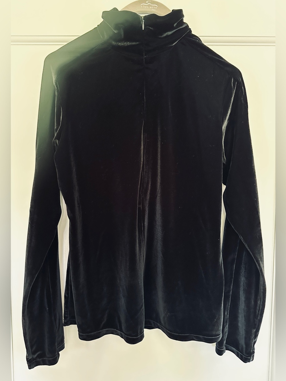 SKEA Shimmies Black Velvet Zip Turtleneck Top Size L Ski Après